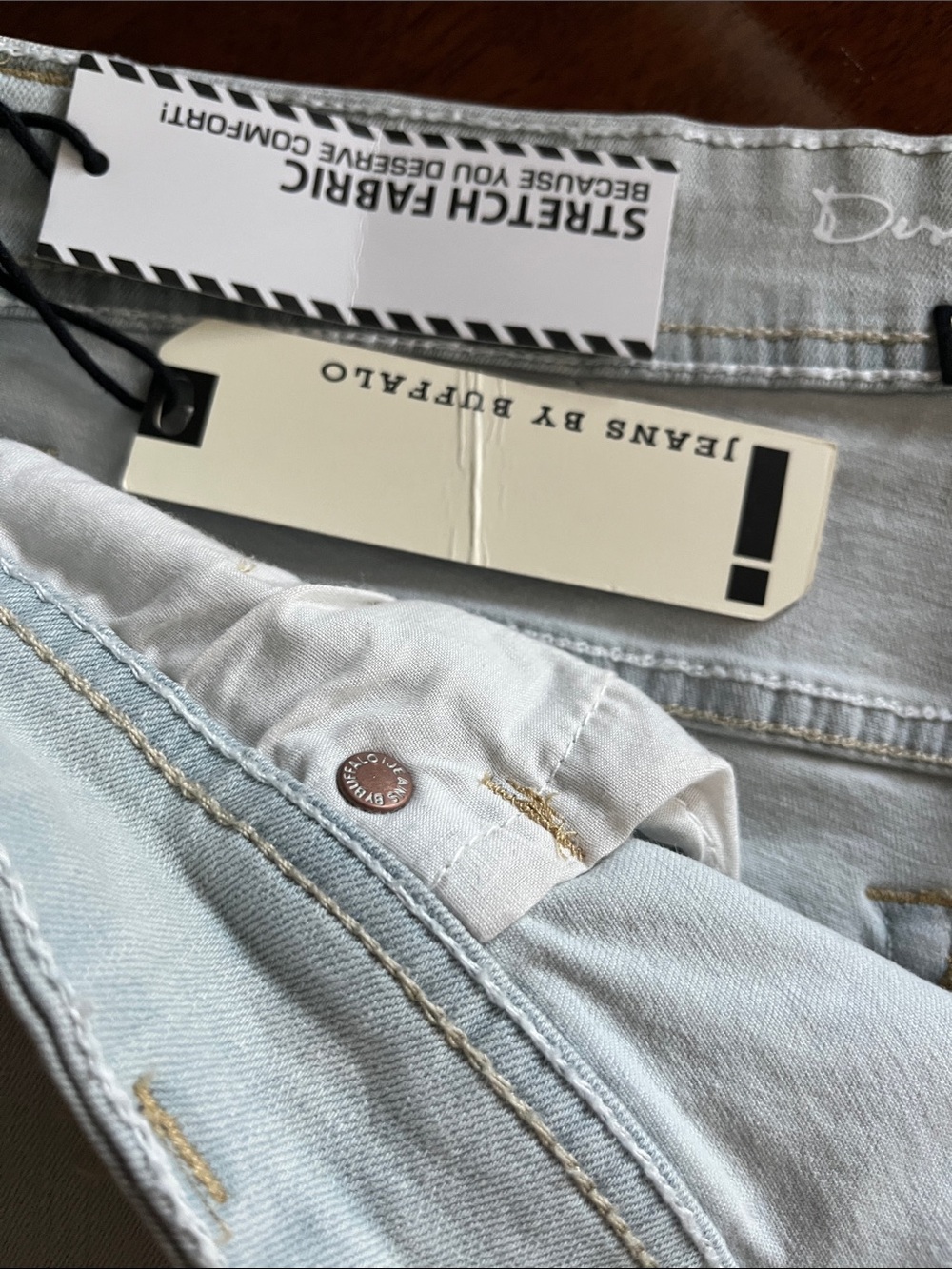 Buffalo David Bitton Spencer-X Straight Denim Shorts 34 NWT Light Wash Stretch - Picture 6 of 11